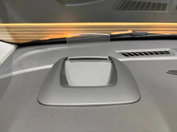 Opel Crossland (2018) — foto 3 van 25