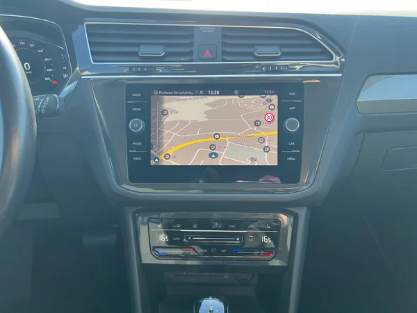 VOLKSWAGEN Tiguan Allspace (2025) — foto 5 van 24