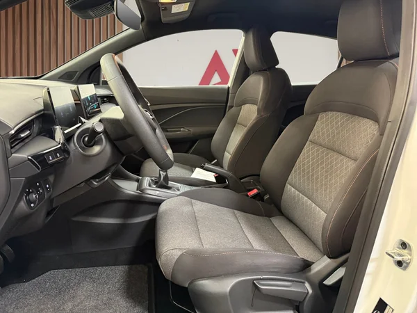 MG MG3 (2025) — foto 3 van 28