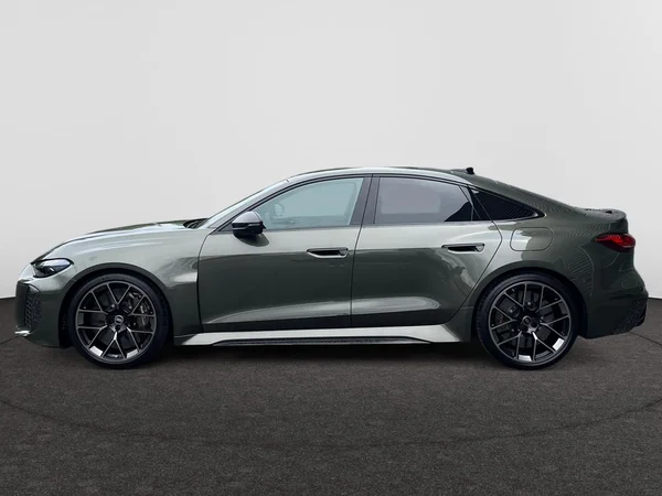 AUDI RS 5 PHEV (2026) — foto 24 van 24