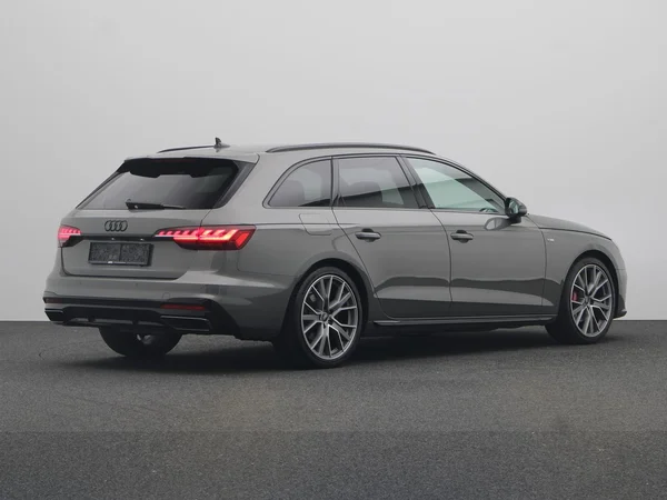 AUDI A4 Avant (2024) — foto 12 van 24