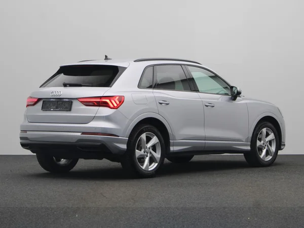 AUDI Q3 (2019) — foto 12 van 19