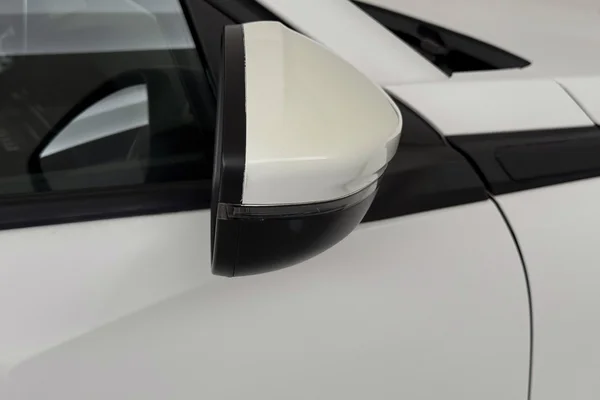 Peugeot 2008 (2020) — foto 24 van 34