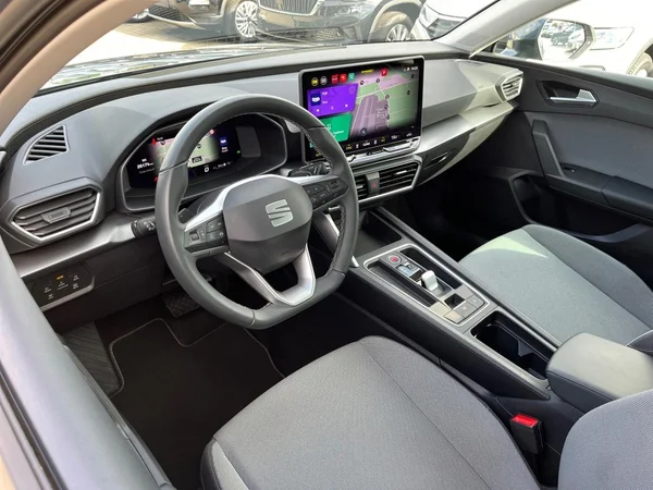 SEAT Leon ST (2025) — foto 22 van 22