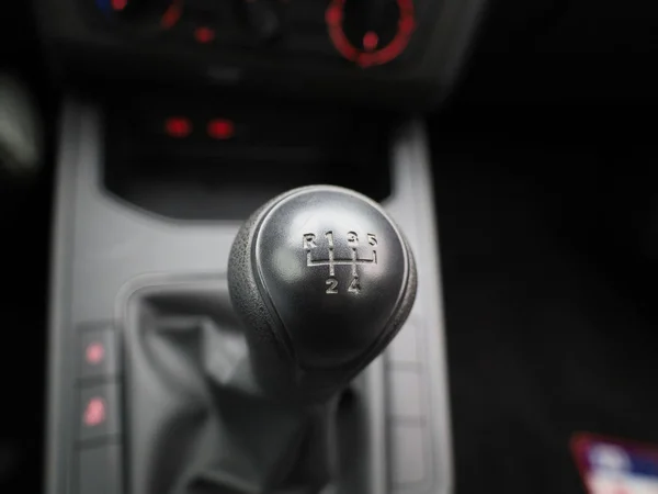 SEAT Arona (2023) — foto 17 van 33