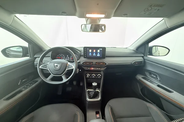 Dacia Sandero Stepway (2022) — foto 23 van 23