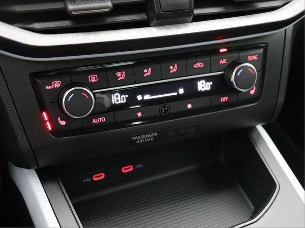 SEAT Arona (2024) — foto 7 van 16