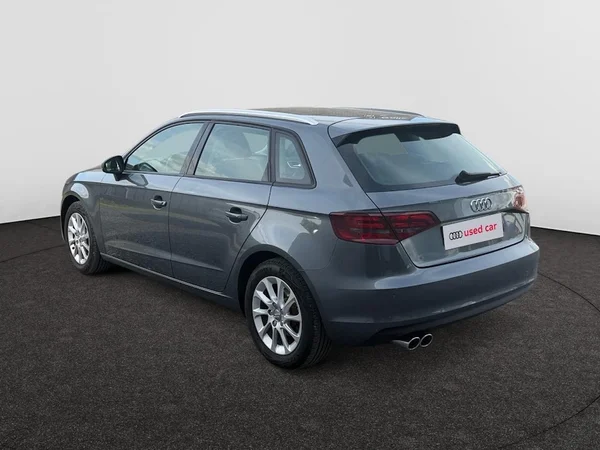 AUDI A3 Sportback (2013) — foto 7 van 14