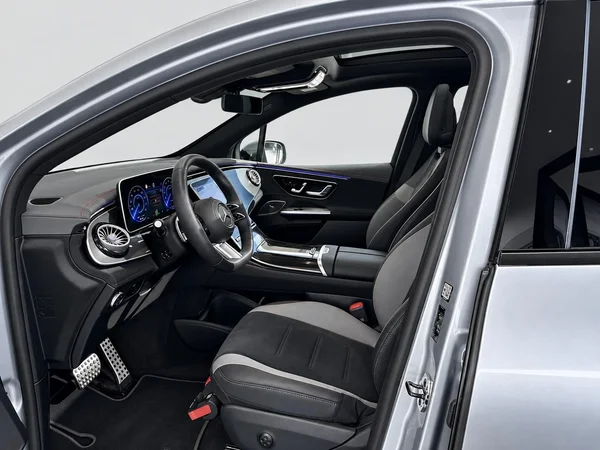 Mercedes-Benz EQE (2024) — foto 26 van 26