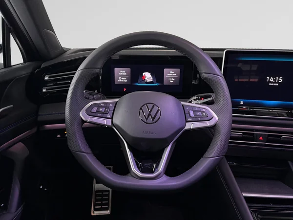 VOLKSWAGEN Tiguan eHybrid (PHEV) (2025) — foto 14 van 24