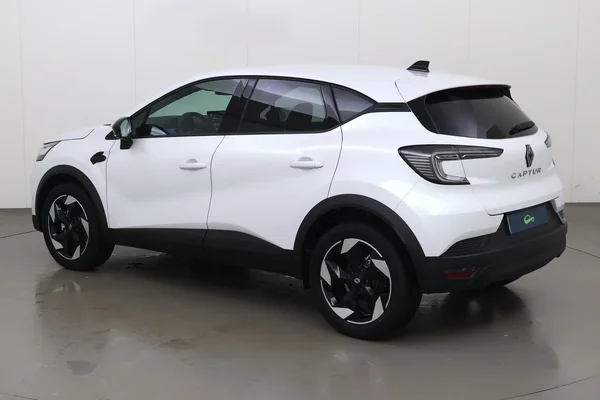 Renault Captur (2025) — foto 10 van 16