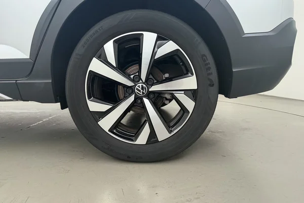 Volkswagen Taigo (2025) — foto 15 van 18