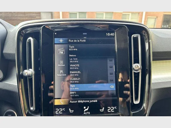 VOLVO XC40 (2022) — foto 13 van 28