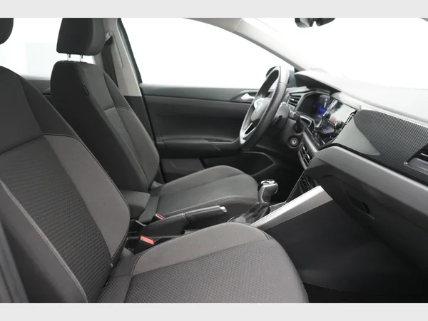VOLKSWAGEN Taigo (2022) — foto 22 van 24