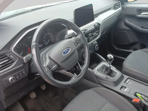 Ford Kuga (2021) — foto 15 van 15