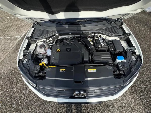 VOLKSWAGEN T-Roc Cabriolet (2020) — foto 16 van 16