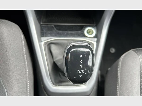 Volkswagen T-Cross (2022) — foto 18 van 25