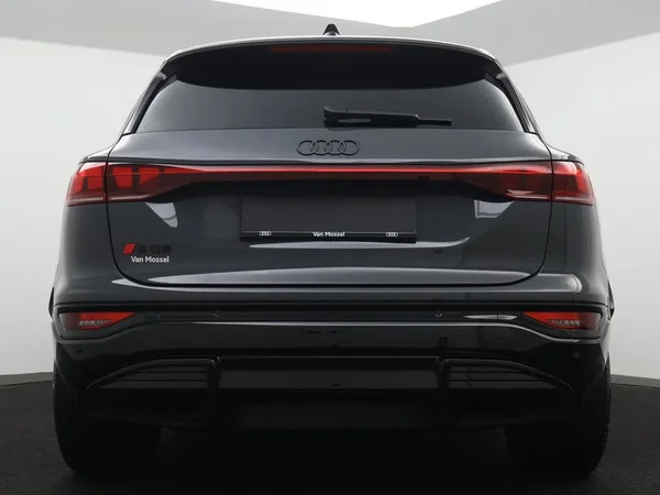 Audi SQ6 e-tron (2025) — foto 22 van 28
