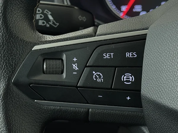 SEAT Arona (2022) — foto 9 van 27