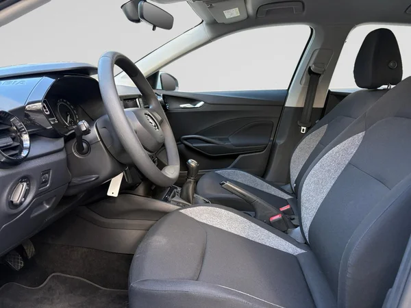 SKODA Fabia (2023) — foto 24 van 24