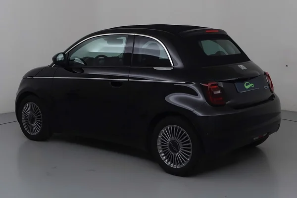 Fiat E-500C (2024) — foto 20 van 25