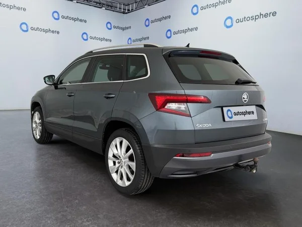 SKODA Karoq (2018) — foto 13 van 17