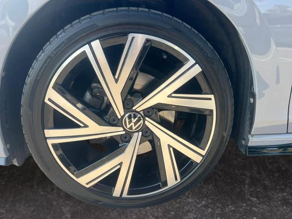 VOLKSWAGEN Golf VIII Dsl (2022) — foto 25 van 25