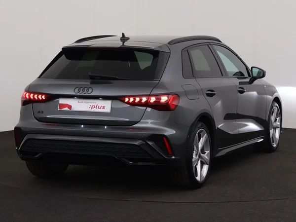 AUDI A3 Sportback (2025) — foto 11 van 18