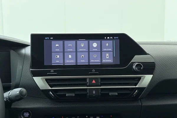 Citroen C4 X (2025) — foto 3 van 22