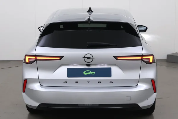 Opel Astra Sports Tourer (2024) — foto 14 van 19