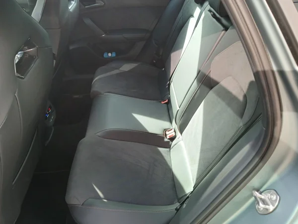 CUPRA Leon e-Hybrid (PHEV) (2025) — foto 10 van 19