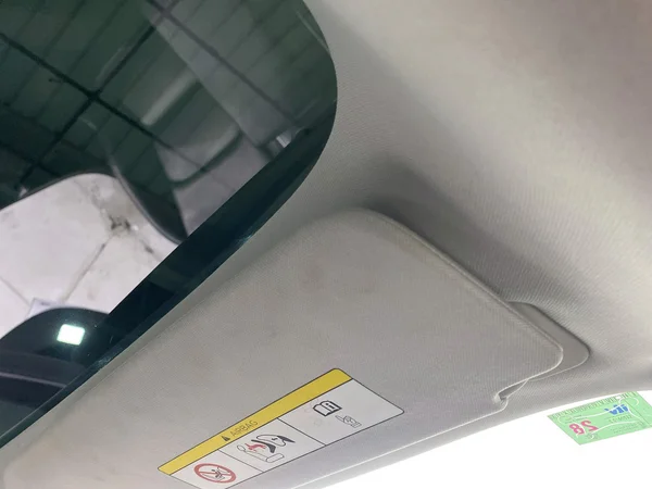 Tesla Model 3 (2020) — foto 36 van 45