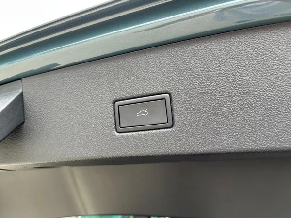 VOLKSWAGEN T-Roc (2023) — foto 20 van 22
