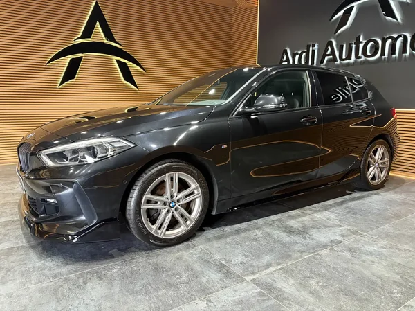 Bmw 118 (2021) — foto 15 van 25