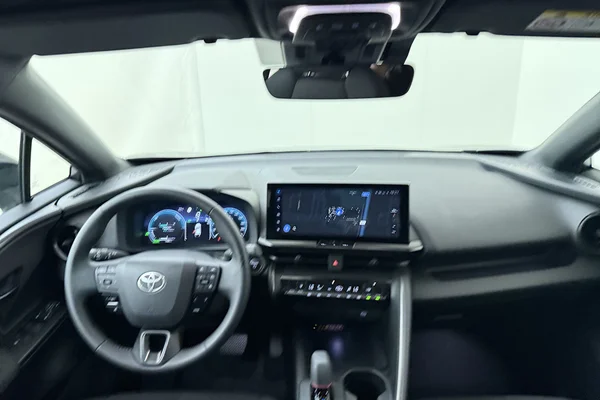 Toyota C-HR Hybrid (HEV) (2024) — foto 17 van 17