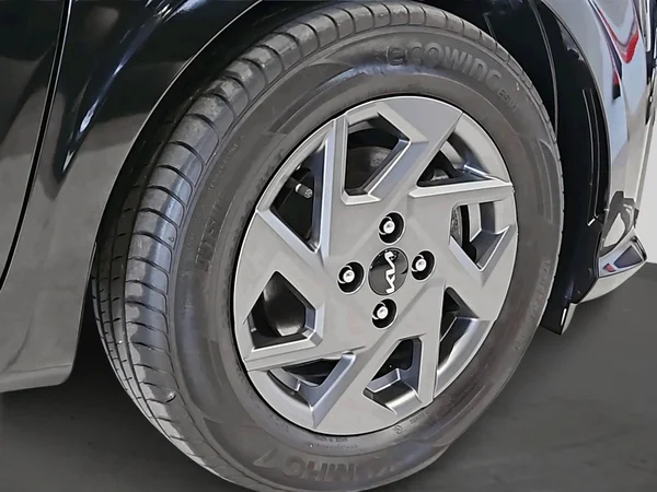 Kia Picanto (2024) — foto 21 van 23