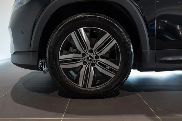 Mercedes-Benz EQB (2025) — foto 2 van 37