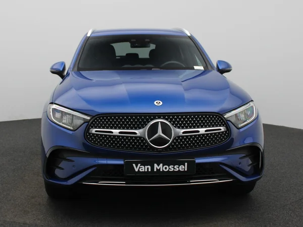 Mercedes-Benz GLC (2025) — foto 23 van 55
