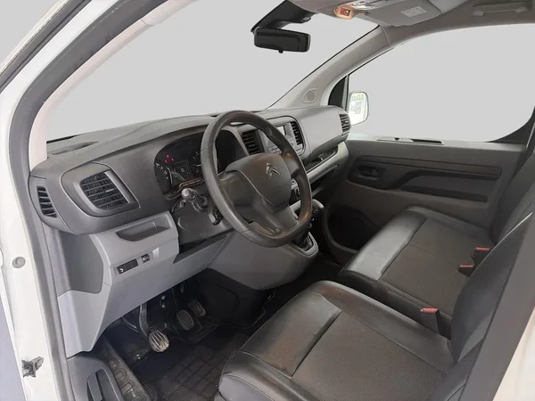 Citroën Jumpy (2020) — foto 16 van 16