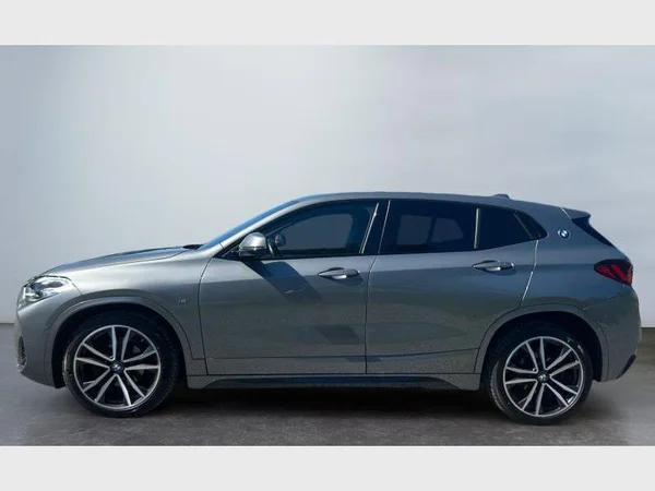 BMW X2 (2022) — foto 27 van 29