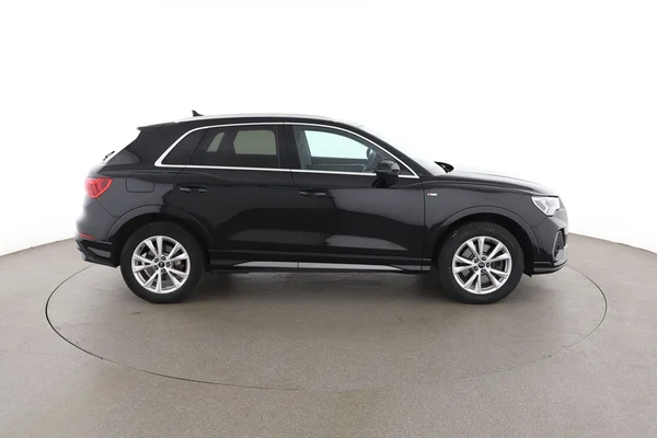 Audi Q3 (2023) — foto 13 van 16