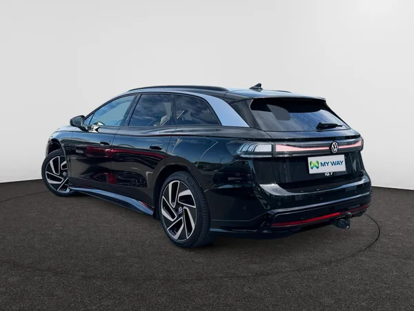 VOLKSWAGEN ID.7 Tourer (2024) — foto 12 van 24