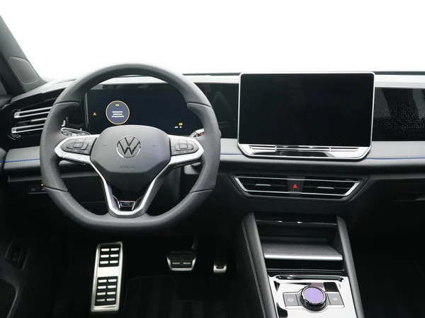 VOLKSWAGEN Tiguan (2025) — foto 4 van 24