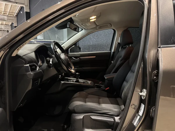 Mazda CX-5 (2018) — foto 21 van 22
