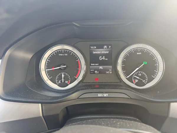 Škoda Kodiaq (2024) — foto 6 van 20