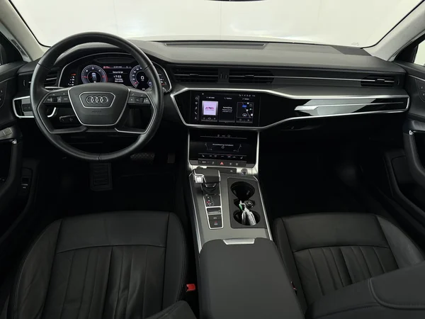 AUDI A6 (2021) — foto 32 van 32