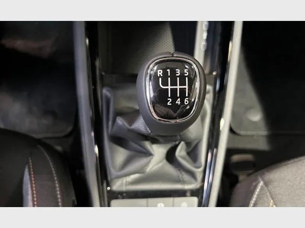 SKODA Kamiq (2026) — foto 4 van 17