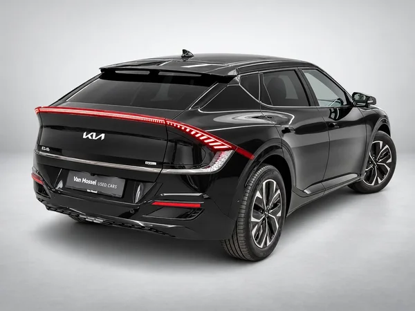 Kia EV6 (2023) — foto 21 van 26
