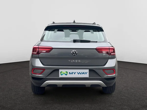 VOLKSWAGEN T-Roc (2022) — foto 17 van 20