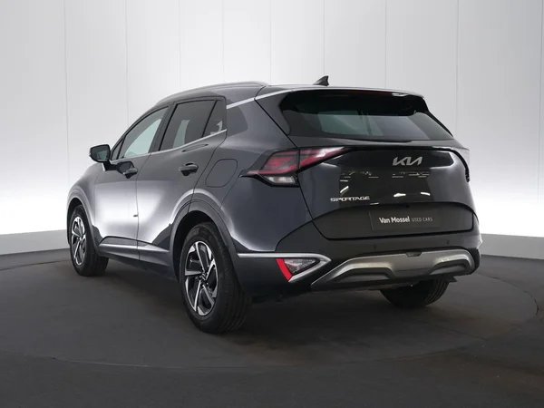 Kia Sportage (2024) — foto 12 van 23